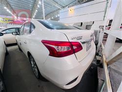 نيسان سنترا